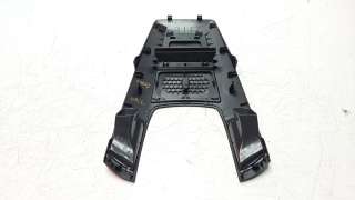 Recambio de rejilla aireadora para opel zafira b 2005-2014 1.7 16v cdti referencia OEM IAM 13160993  