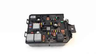 Recambio de caja reles / fusibles para opel corsa e 2014- selective ecoflex referencia OEM IAM 1247927  