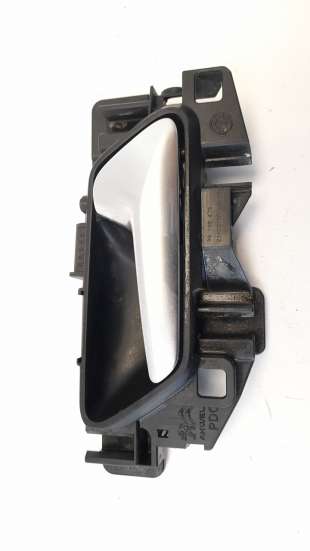 Recambio de maneta interior delantera derecha para opel corsa f 2019- 1.2 referencia OEM IAM 39198475  