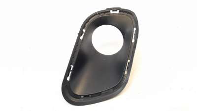 Recambio de rejilla paragolpes izquierda para jeep cherokee 2014- 2.0 m-jet cat referencia OEM IAM 68203225AA  