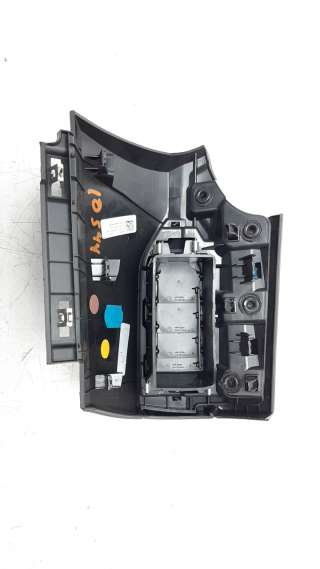 Recambio de rejilla aireadora para dacia sandero 2012- referencia OEM IAM 687612916R  