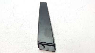 Recambio de moldura para dacia sandero 2012- referencia OEM IAM 768183421R  