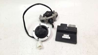 Recambio de conmutador de arranque para kawasaki vulcan s 2015- vulcan s referencia OEM IAM 211751606  