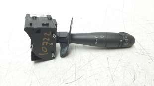 Recambio de mando limpia para dacia sandero 2008-2013 referencia OEM IAM 8200792584  