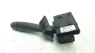 Recambio de mando limpia para dacia sandero 2008-2013 referencia OEM IAM 8200792584  