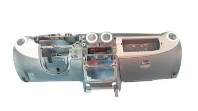 Recambio de salpicadero para dacia sandero 2008-2013 referencia OEM IAM 8200874451  