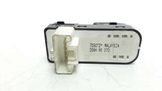 Recambio de mando elevalunas delantero derecho para mazda 2 lim. () 2014- 1.5 16v cat referencia OEM IAM D09H66370  