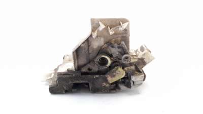 Recambio de cerradura puerta trasera izquierda para ford focus turnier (cak) 1998-2004 referencia OEM IAM XS41A26413CF  