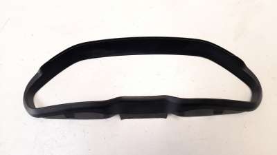 Recambio de moldura para peugeot 208 2012-2019 1.6 blue-hdi fap referencia OEM IAM 9673859177  