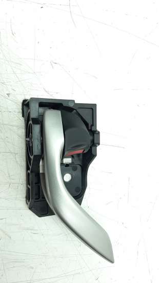 Recambio de maneta interior delantera izquierda para mazda 3 lim. () 2013- 2.2 turbodiesel cat referencia OEM IAM KD53T8315  