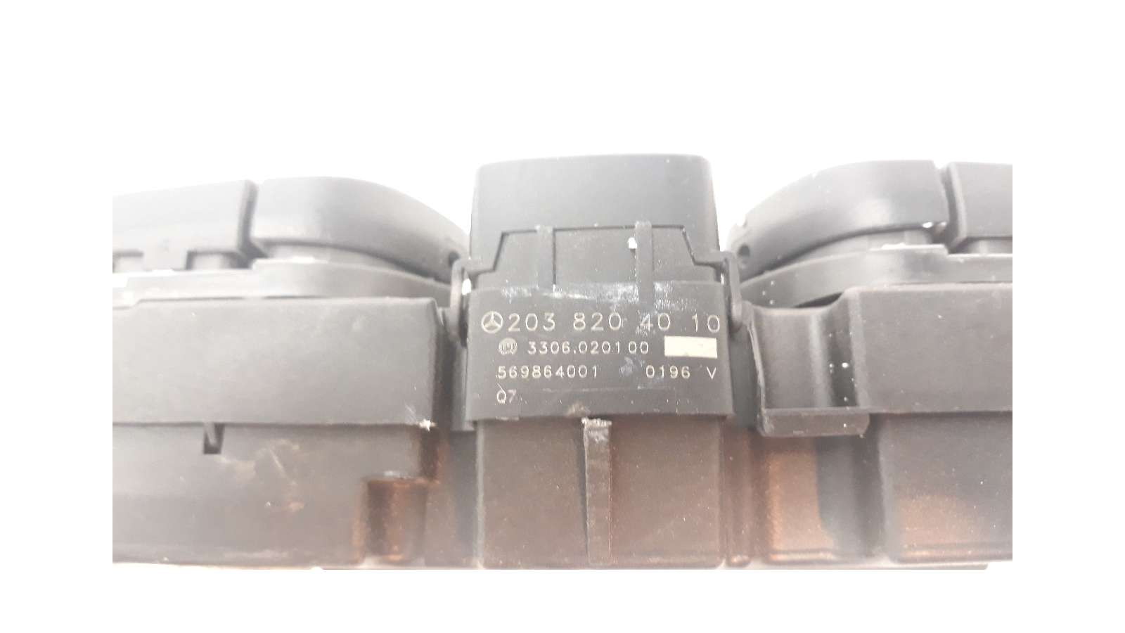 Recambio de warning para mercedes-benz clase c (w203) berlina 2000-2007 240 (203.061) referencia OEM IAM 2038204010   Recambio de warning para mercedes-benz clase c (w203) berlina 2000-2007 240 (203.061) referencia OEM IAM 2038204010