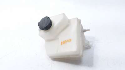 Recambio de deposito expansion para kia cee´d 2012-2018 1.4 crdi cat referencia OEM IAM 25430A2000  
