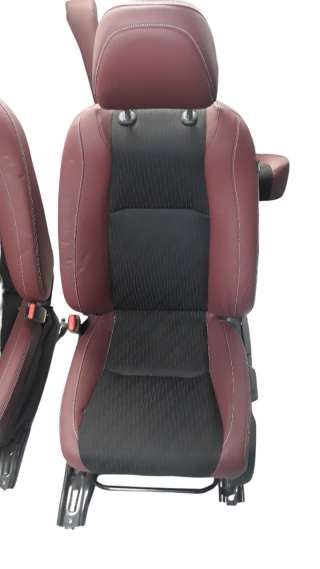 Recambio de juego asientos completo para honda hr-v (..) 2015- 1.5 vtec cat referencia OEM IAM 82531T7JH51ZB  