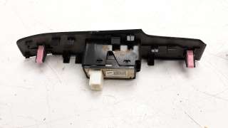Recambio de mando elevalunas trasero derecho para lexus is 2013- 2.5 16v cat (híbrido) referencia OEM IAM 8481030192  