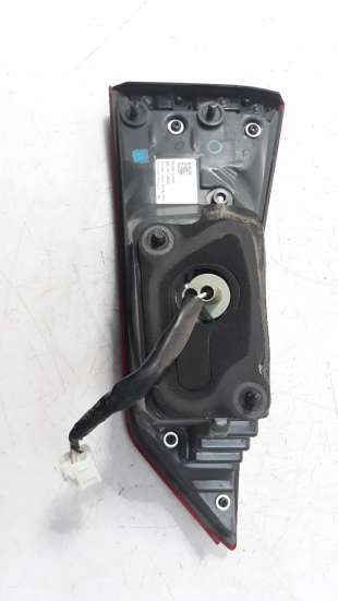 Recambio de piloto trasero derecho interior para lexus is 2013- 2.5 16v cat (híbrido) referencia OEM IAM 8158153140   2