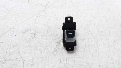 Recambio de mando elevalunas trasero izquierdo para kia optima 2015- 1.7 crdi cat referencia OEM IAM 93581D4000  