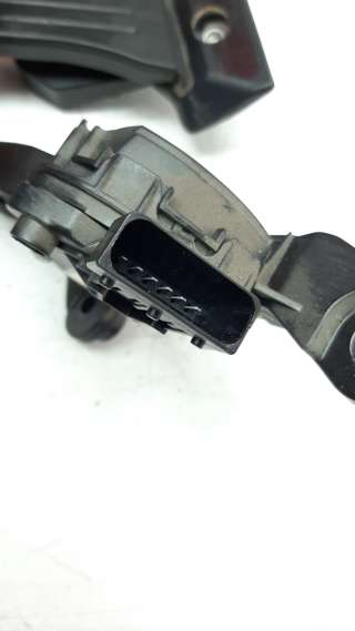 Recambio de potenciometro pedal para kia cee´d 2012-2018 1.4 crdi cat referencia OEM IAM 32700A6100  