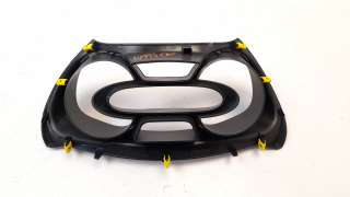 Recambio de moldura para renault captur 2013- 1.5 dci diesel fap energy referencia OEM IAM 682504768R  