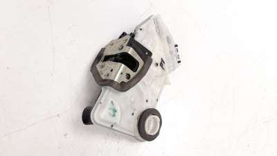 Recambio de cerradura puerta delantera derecha para toyota c-hr 2016- referencia OEM IAM 69030F4020  