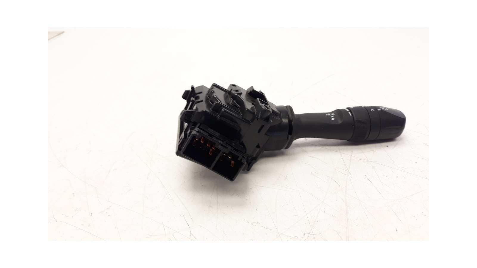 Recambio de mando limpia para toyota rav 4 2012-2019 2.0 d-4d cat referencia OEM IAM 8465212A90   Recambio de mando limpia para toyota rav 4 2012-2019 2.0 d-4d cat referencia OEM IAM 8465212A90
