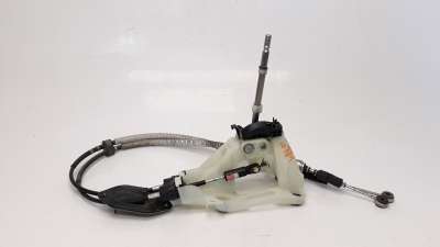 Recambio de palanca cambio para toyota rav 4 2012-2019 2.0 d-4d cat referencia OEM IAM 3353042090  