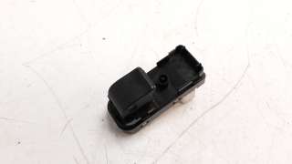 Recambio de mando elevalunas trasero derecho para mazda 3 lim. () 2013- 2.2 turbodiesel cat referencia OEM IAM KD3566370  