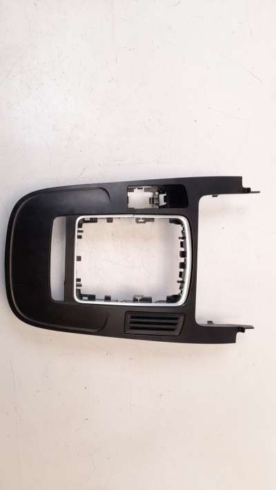 Recambio de moldura para audi a5 coupe (8t) 2007-2016 2.7 v6 24v tdi referencia OEM IAM 8K0864261  