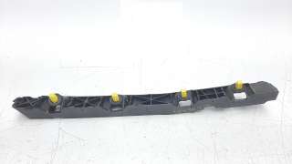 Recambio de moldura para hyundai tucson 2015- 1.6 cat referencia OEM IAM 86615D7000  
