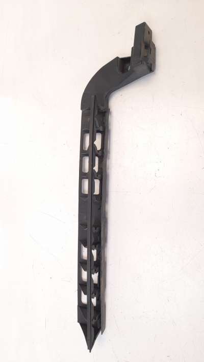 Recambio de moldura para skoda octavia lim. (5e3) 2013-2018 ambition referencia OEM IAM 5E5807863  