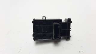 Recambio de mando elevalunas delantero derecho para toyota corolla (e21) 2019- referencia OEM IAM 8481002240  