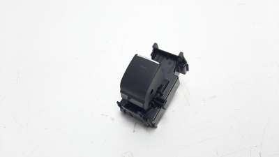 Recambio de mando elevalunas trasero derecho para toyota corolla (e21) 2019- referencia OEM IAM 8481002250  