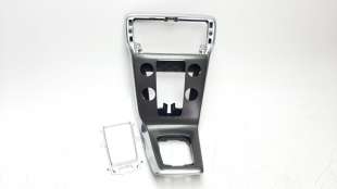 Recambio de moldura para volvo v40 2012- momentum referencia OEM IAM   