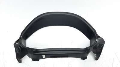 Recambio de moldura para suzuki vitara 2015- 1.6 ddis turbodiesel cat referencia OEM IAM 7331154P1  