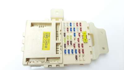 Recambio de caja reles / fusibles para hyundai ix35 2010-2015 1.7 crdi cat referencia OEM IAM 919502S521  