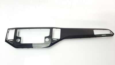 Recambio de moldura para volkswagen golf vii sportsvan 2013-2017 sport bluemotion tech referencia OEM IAM 517858061F  