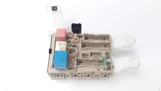 Recambio de caja reles / fusibles para toyota verso 2009-2018 1.6 16v cat referencia OEM IAM 827300F290  