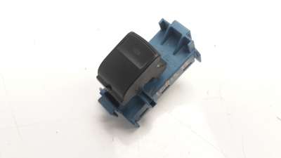 Recambio de mando elevalunas trasero derecho para toyota verso 2009-2018 1.6 16v cat referencia OEM IAM 848100F030  