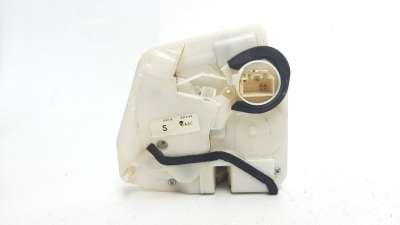 Recambio de cerradura puerta trasera derecha para mazda 2 lim. () 2014- 1.5 16v cat referencia OEM IAM D09L72310  