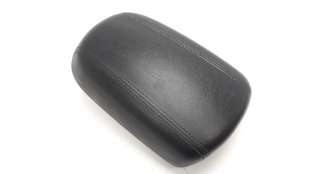 Recambio de apoyabrazos central para kia sportage 2010-2016 1.6 cat referencia OEM IAM 846813U020