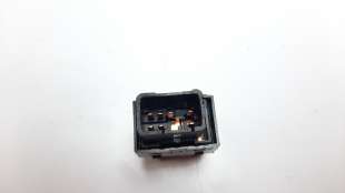 Recambio de mando elevalunas trasero izquierdo para kia sportage 2010-2016 1.6 cat referencia OEM IAM 935751H000   2