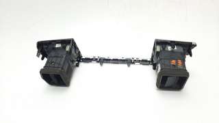 Recambio de rejilla aireadora para kia rio (yb) 2016- drive referencia OEM IAM 84740H8300SA1  