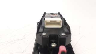 Recambio de mando elevalunas delantero izquierdo para lexus nx 2014- 2.5 16v cat (híbrido) referencia OEM IAM 8404078010  