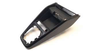 Recambio de apoyabrazos central para kia rio (yb) 2016- drive referencia OEM IAM 84635H8000  