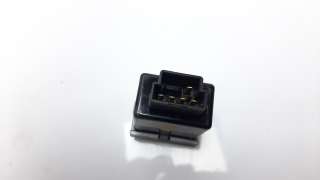 Recambio de interruptor para ssangyong rodius 2005- 2.0 td cat referencia OEM IAM 8136021010  