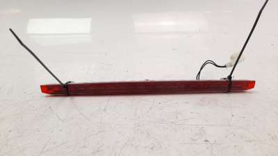 Recambio de luz central de freno para hyundai i40 2012- 1.7 crdi cat referencia OEM IAM A084862  