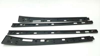 Recambio de moldura para hyundai ix35 2010-2015 1.7 crdi cat referencia OEM IAM 872312Y500  