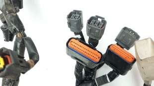 Recambio de modulo electronico para kawasaki z 900 2016- z 900 performance referencia OEM IAM 260312512   2