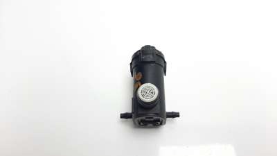 Recambio de bomba limpia para hyundai kona 2017- referencia OEM IAM 985102J500  
