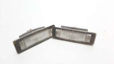 Recambio de piloto matricula para hyundai i40 2012- 1.7 crdi cat referencia OEM IAM 925012G000  