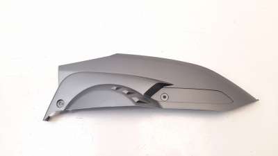 Recambio de moldura para bmw c 650 sport 2016- referencia OEM IAM 4667724882  
